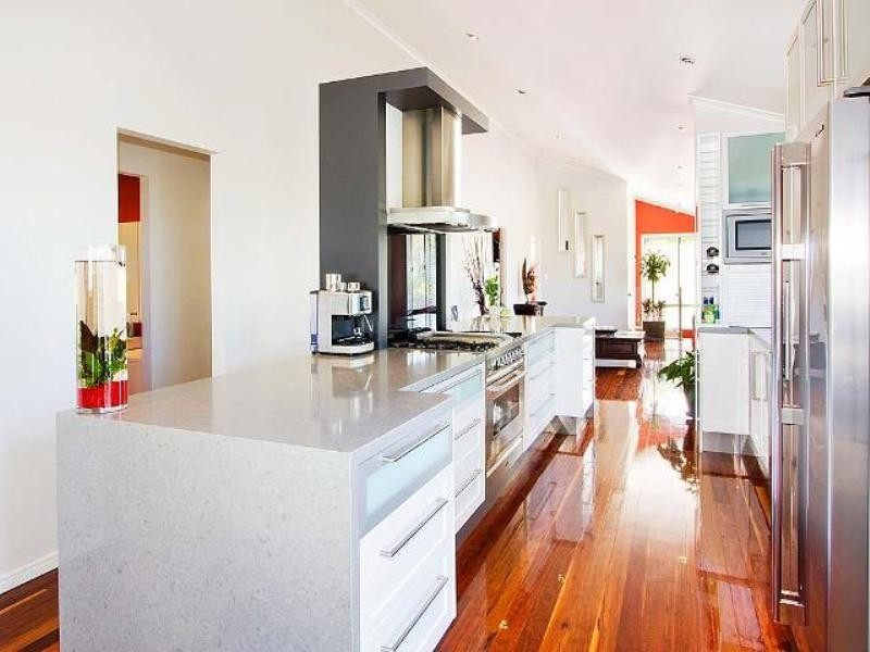 111 Petrel Avenue, Mermaid Beach QLD 4218