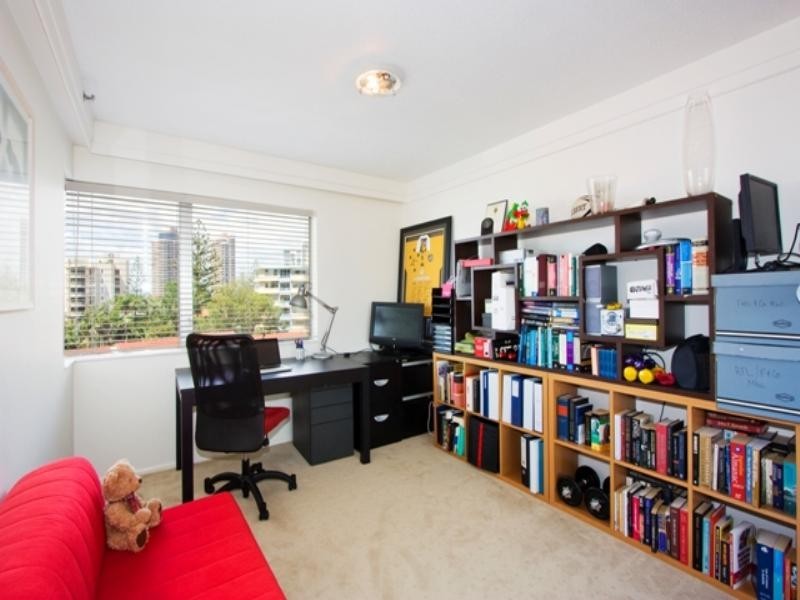 4A ”Marriner Views”, 7 Fern Street, Surfers Paradise QLD 4217