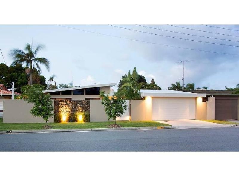 58 Allambi Avenue, Broadbeach Waters QLD 4218