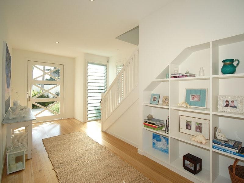 37 Petrel Avenue, Mermaid Beach QLD 4218