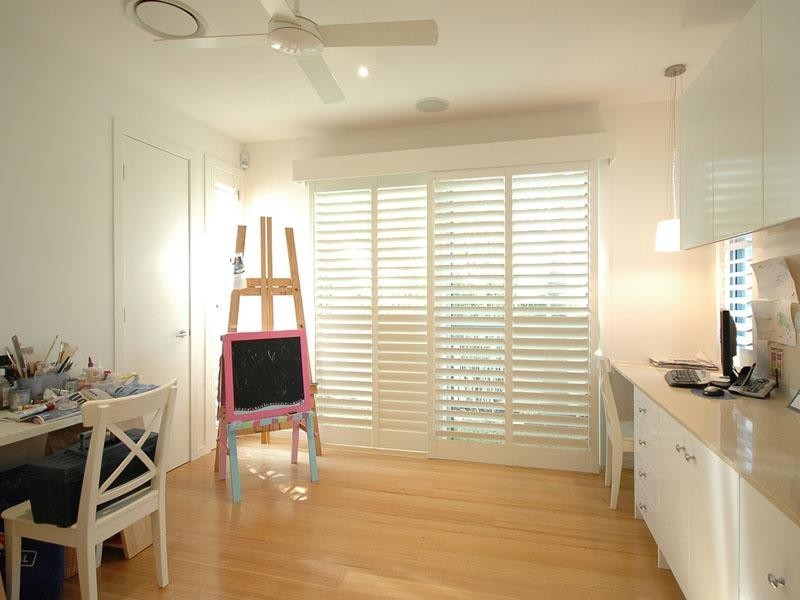 37 Petrel Avenue, Mermaid Beach QLD 4218