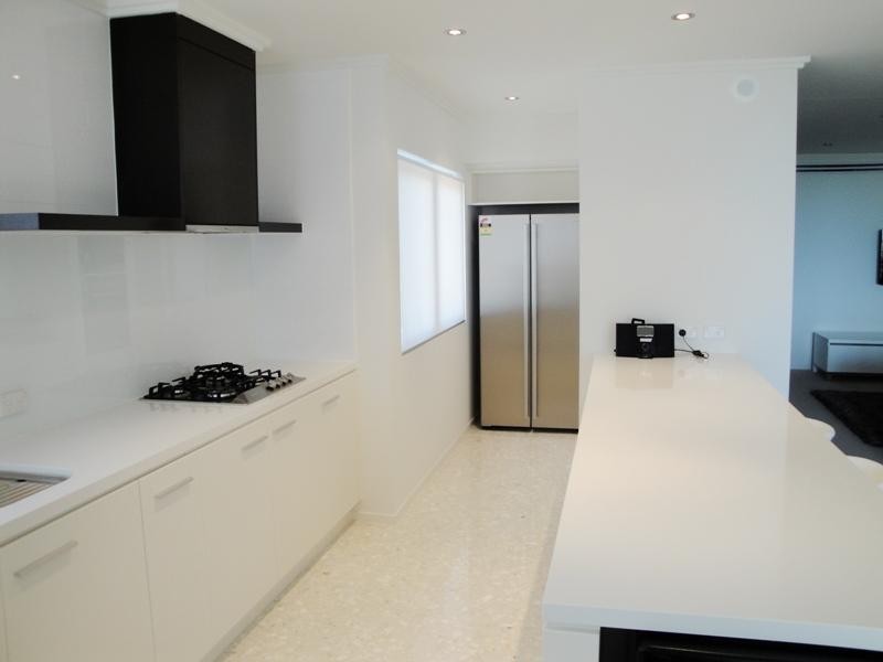 13/120 ‘Surf 120′ Surf Parade, Broadbeach QLD 4218