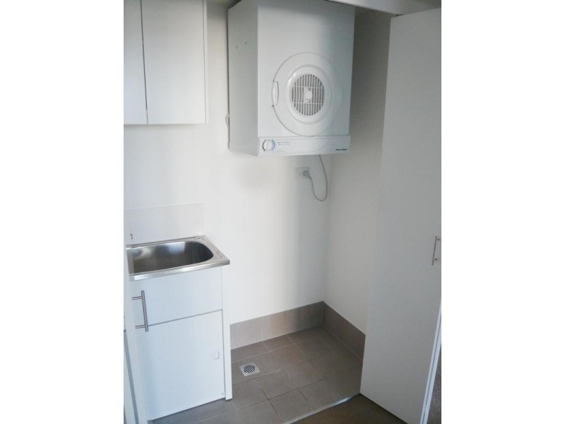 2218/33 Te Peters Drive “Freshwater Point”, Broadbeach Waters QLD 4218