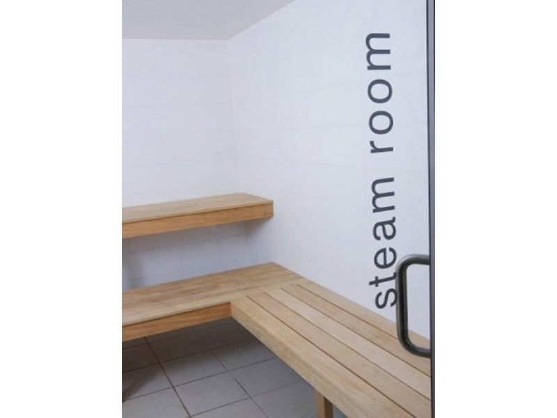 2218/33 Te Peters Drive “Freshwater Point”, Broadbeach Waters QLD 4218