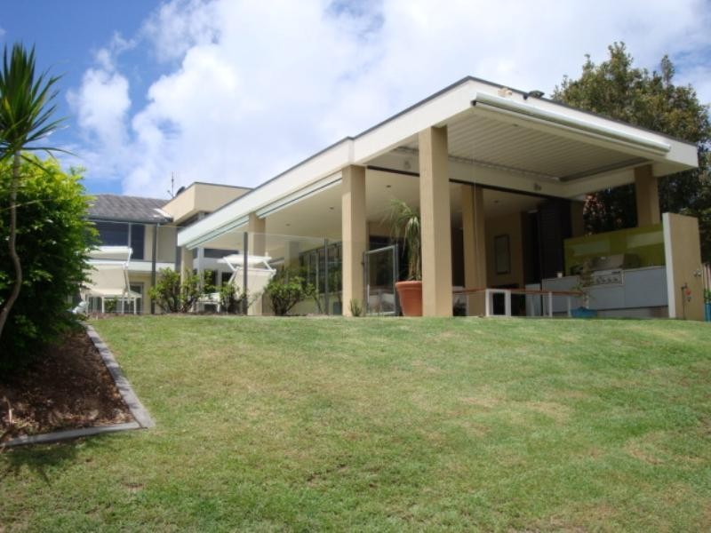 6 Biggs Place, Southport QLD 4215