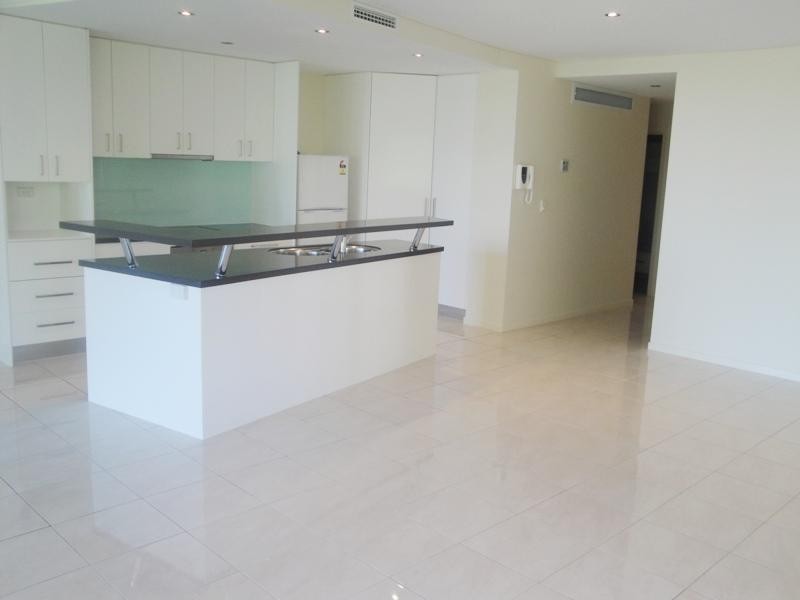 3/29 Bauer Street, Southport QLD 4215