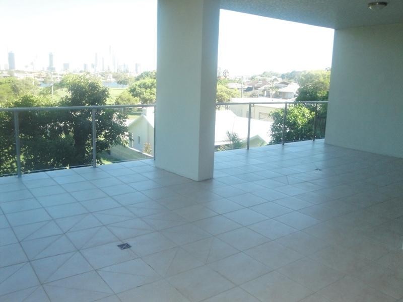 3/29 Bauer Street, Southport QLD 4215