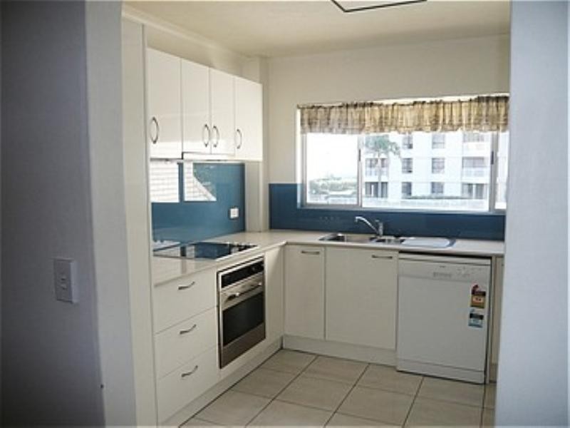 7/55 Old Burleigh Road, Broadbeach QLD 4218