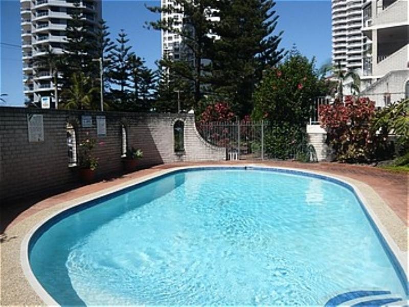 7/55 Old Burleigh Road, Broadbeach QLD 4218