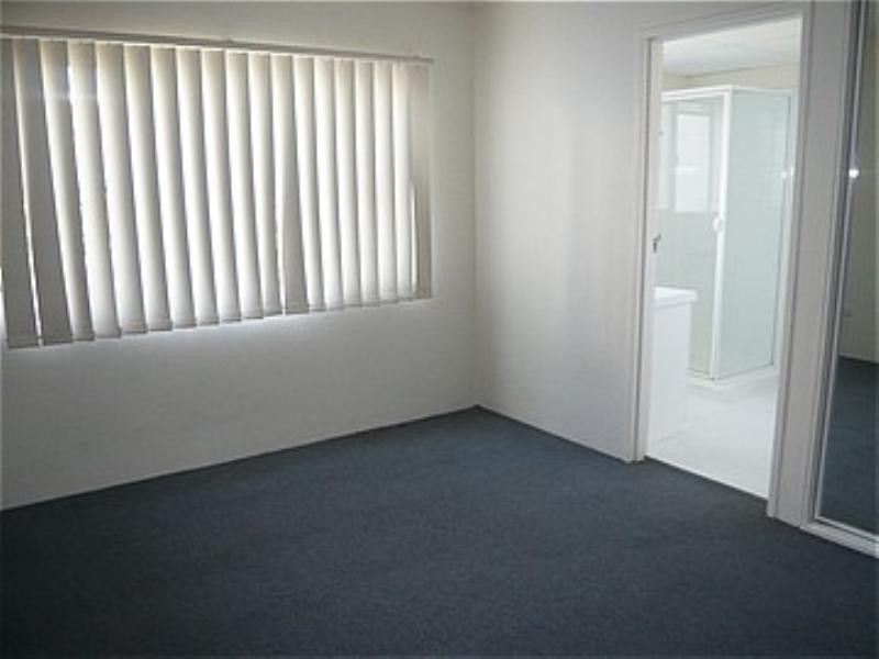 7/55 Old Burleigh Road, Broadbeach QLD 4218