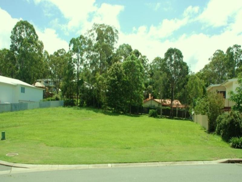 5017 Riverwood Grove, Benowa QLD 4217