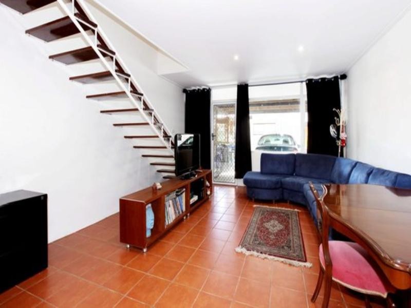 2 ‘Aztec Court’, 38 Sunbrite Avenue, Mermaid Beach QLD 4218