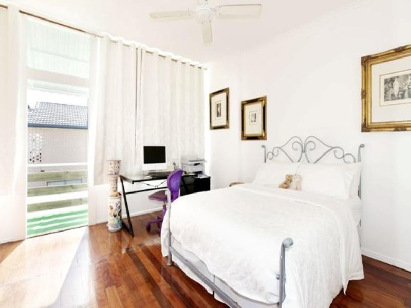 2 ‘Aztec Court’, 38 Sunbrite Avenue, Mermaid Beach QLD 4218