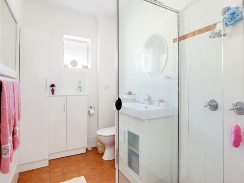 2 ‘Aztec Court’, 38 Sunbrite Avenue, Mermaid Beach QLD 4218