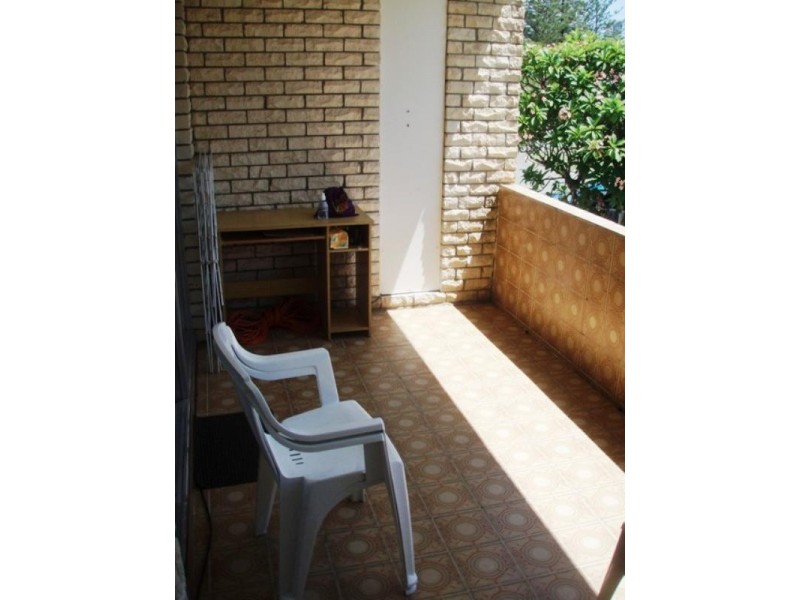 2/2 Alexandra Avenue, Mermaid Beach QLD 4218