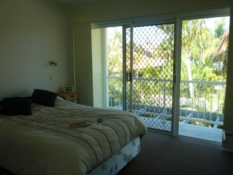 35/16 Crescent Avenue, Mermaid Beach QLD 4218