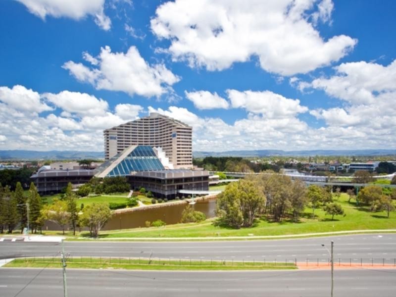 701 ‘Broadbeach on the Park’, 2685 Gold Coast Highway, Broadbeach QLD 4218