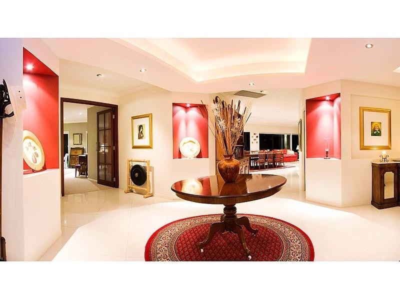 627 Bonogin Road, Bonogin QLD 4213