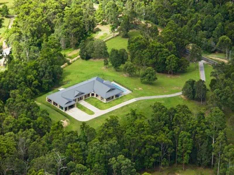 627 Bonogin Road, Bonogin QLD 4213