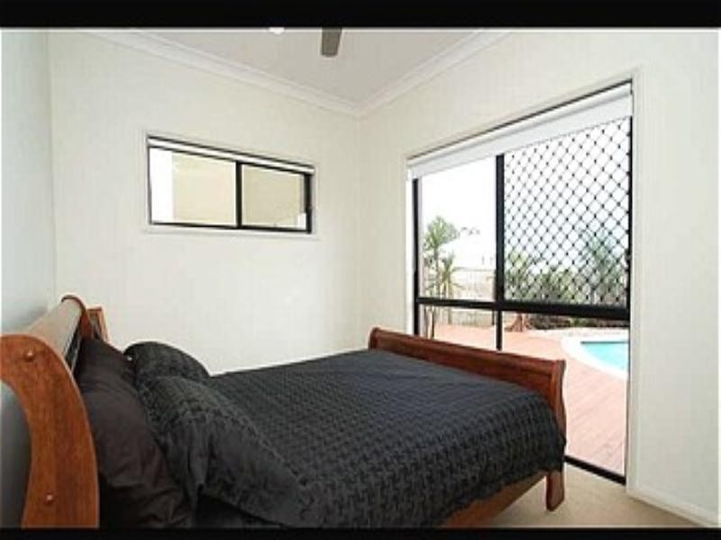 8 Aquarius Street, Reedy Creek QLD 4227