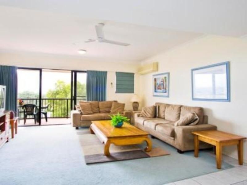 29A Great Hall Drive, Miami QLD 4220
