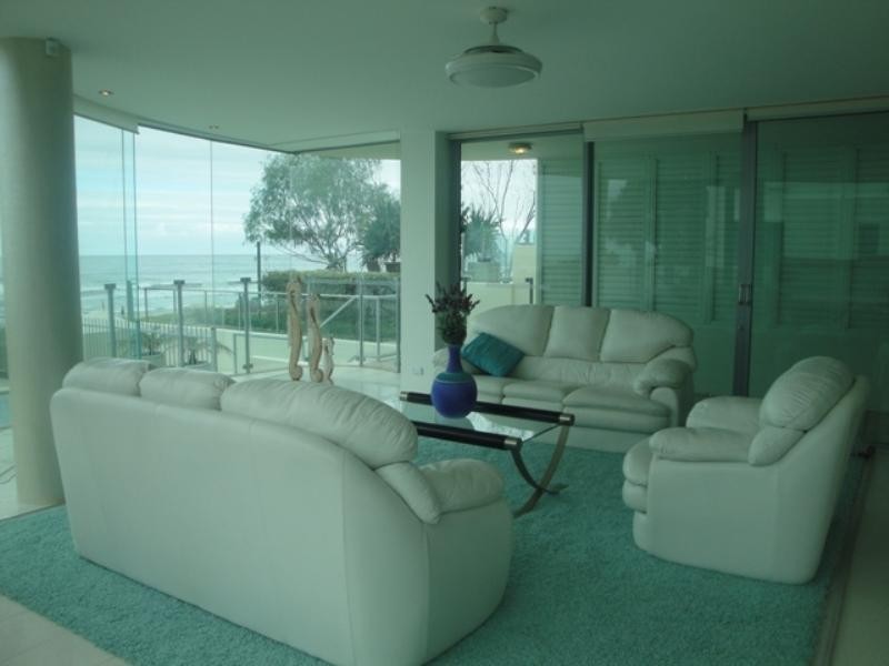 Mermaid Beach QLD 4218