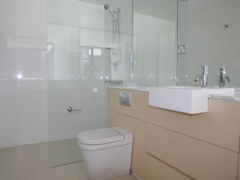 2051 ‘Ambience’ 12 The Esplanade, Burleigh Heads QLD 4220