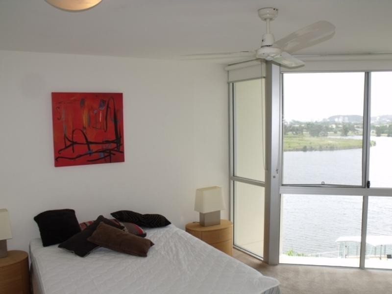 59 ‘The Cape’, 255 Varsity Parade, Varsity Lakes QLD 4227