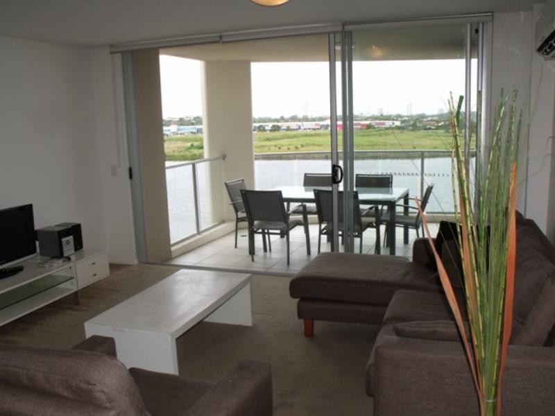 59 ‘The Cape’, 255 Varsity Parade, Varsity Lakes QLD 4227