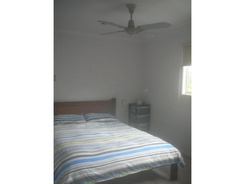 19 Ocean Street, Mermaid Beach QLD 4218