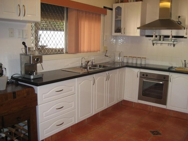 Broadbeach Waters QLD 4218