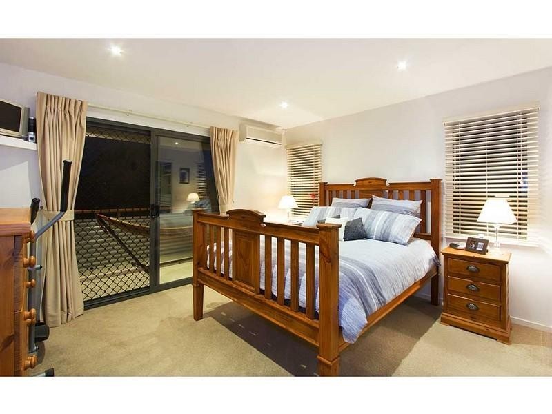 8 Melinda Street, Southport QLD 4215