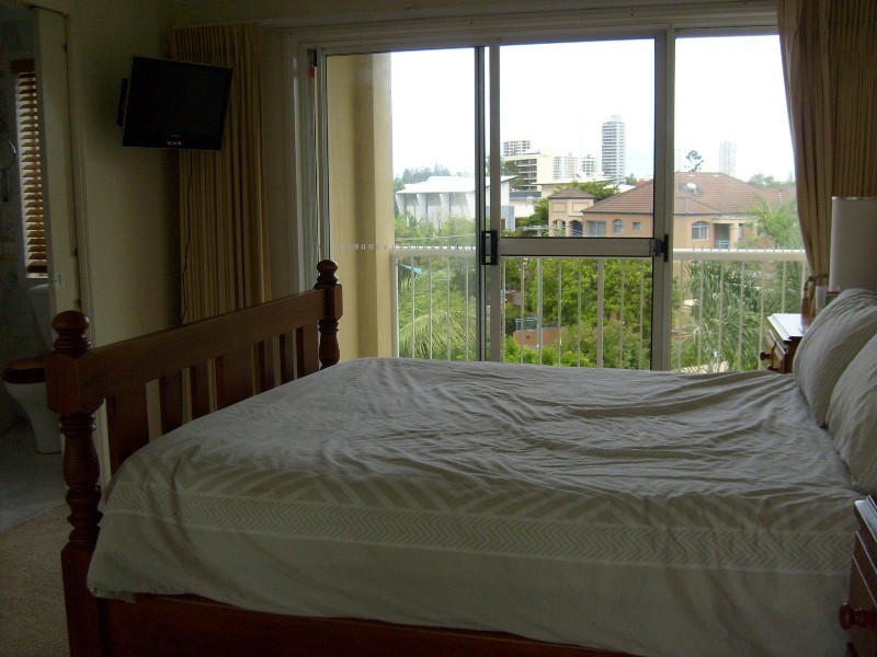 53/19 Monte Carlo Avenue, Surfers Paradise QLD 4217