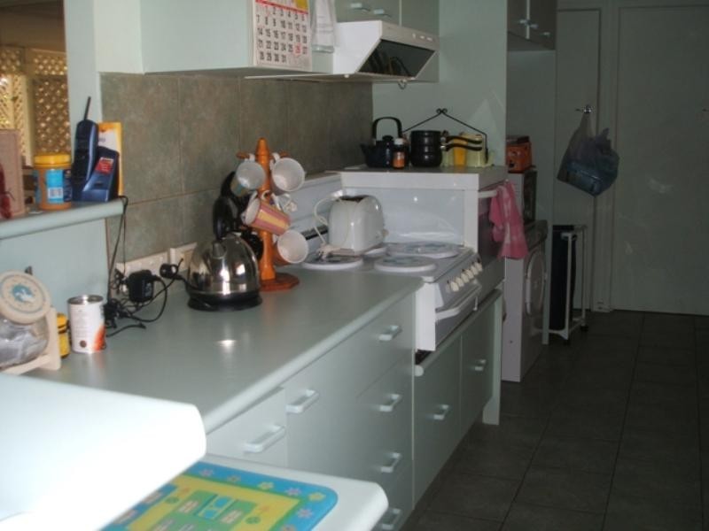 46 Allambi Avenue, Broadbeach Waters QLD 4218