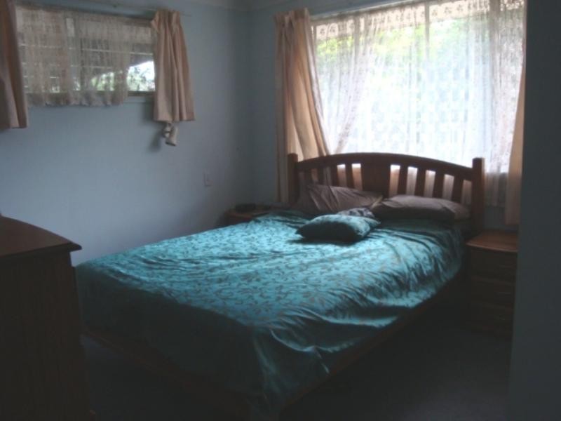 97 Crombie Avenue, Bundall QLD 4217