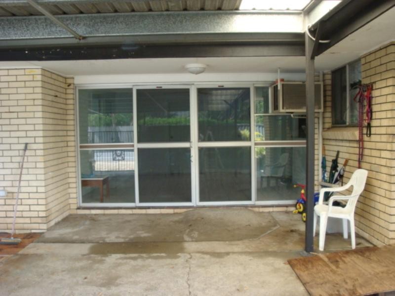 97 Crombie Avenue, Bundall QLD 4217