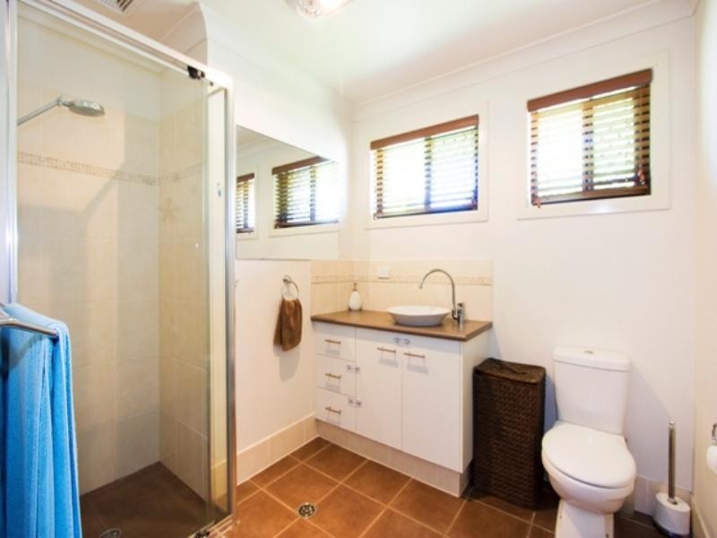 22 Petrel Avenue, Mermaid Beach QLD 4218