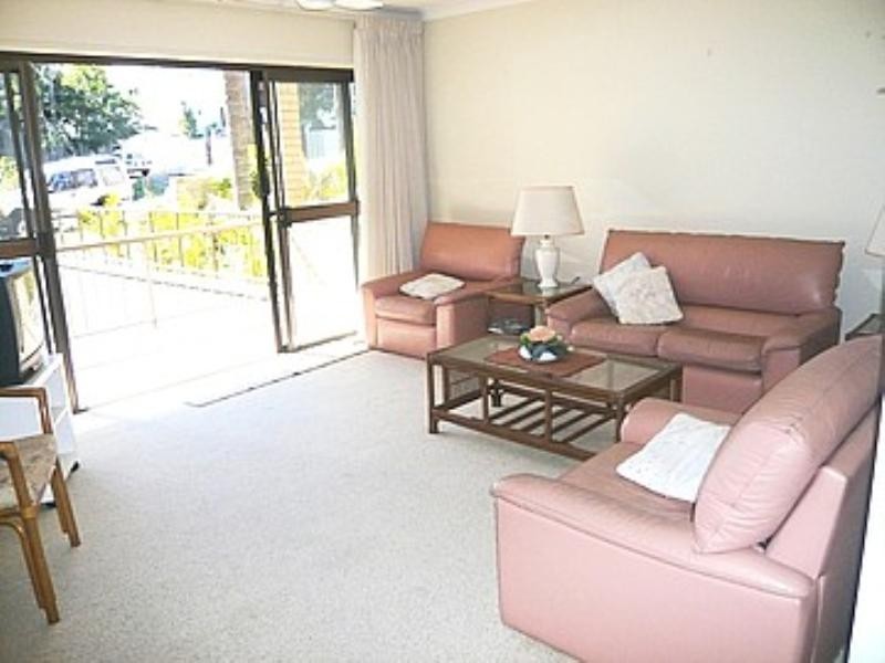 3/16 St Kilda Avenue, Broadbeach QLD 4218