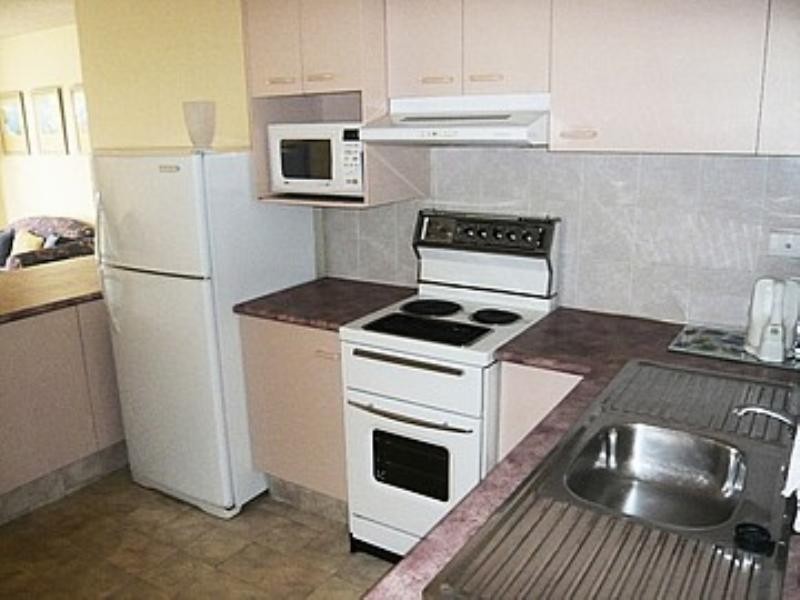 5/171 Old Burleigh Road, Broadbeach QLD 4218