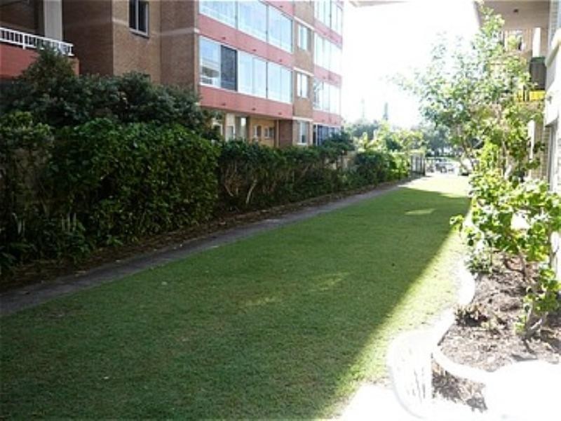 5/171 Old Burleigh Road, Broadbeach QLD 4218