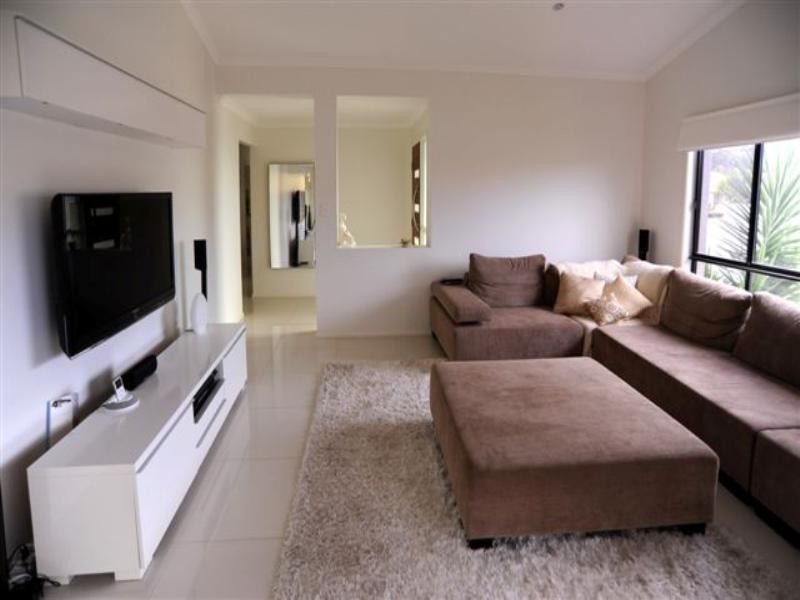 1 Songbird Place, Burleigh Waters QLD 4220