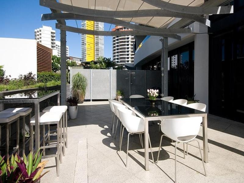 201 ‘Aria’ 17 Albert Avenue, Broadbeach QLD 4218