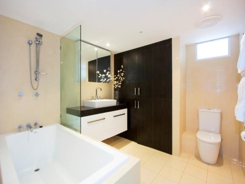 1 ‘Denver Court’, 3580 Main Beach Parade, Main Beach QLD 4217