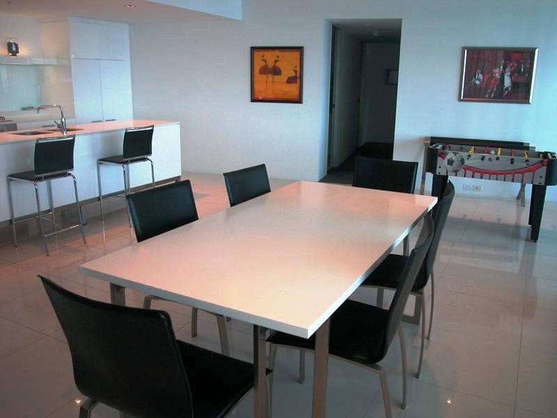 5602 ‘Q1′, 9 Hamilton Avenue, Surfers Paradise QLD 4217