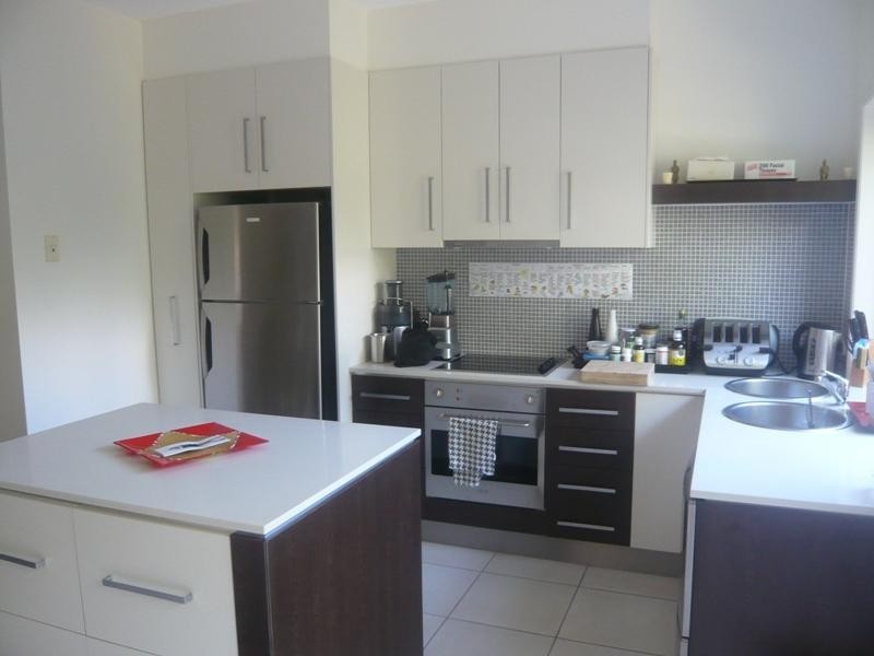 28B Riviera Road, Miami QLD 4220