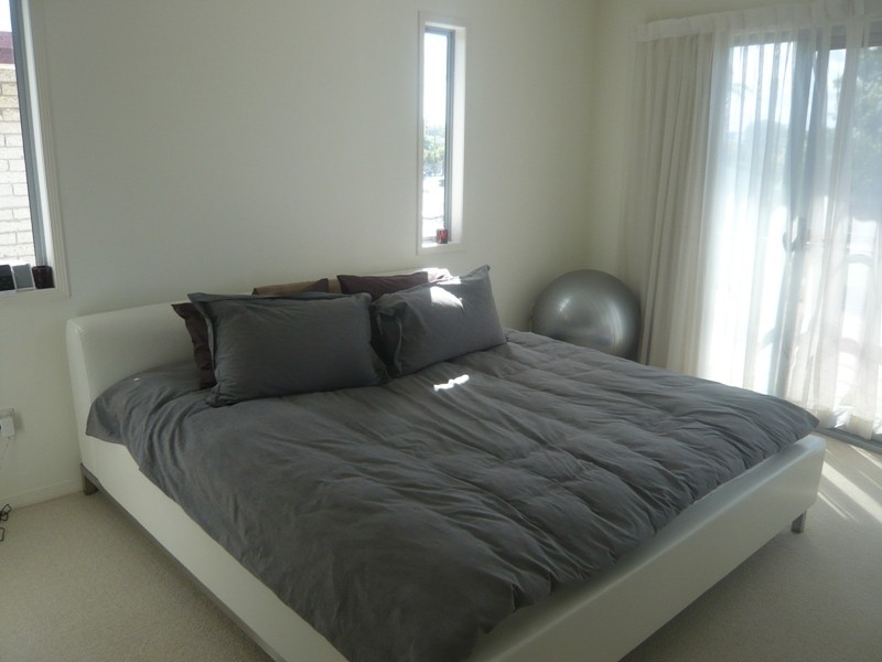 28B Riviera Road, Miami QLD 4220