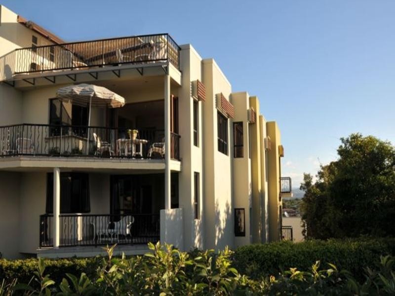 1 ‘Villa al Mare’, North Burleigh Headland, Miami QLD 4220