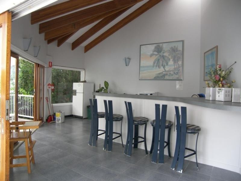 2 ‘The Arc Resort’, 11 Eady Avenue, Broadbeach Waters QLD 4218