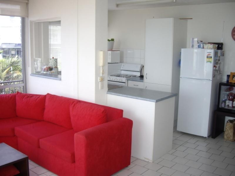 2/516 Marine Parade, Biggera Waters QLD 4216