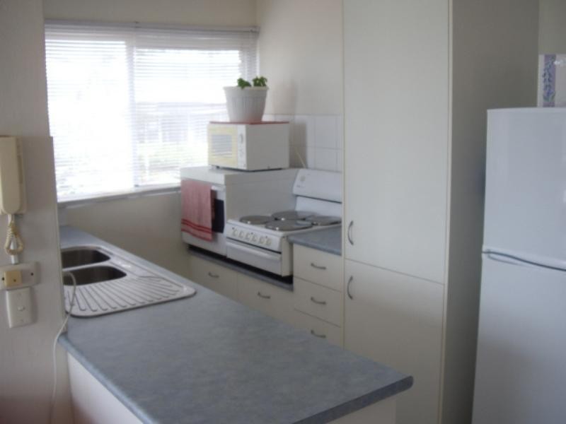 2/516 Marine Parade, Biggera Waters QLD 4216